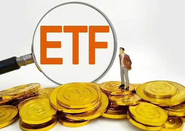 当加密大佬闹分手：WLFI与Aave的撕约风波背后，藏着哪些行业真相？